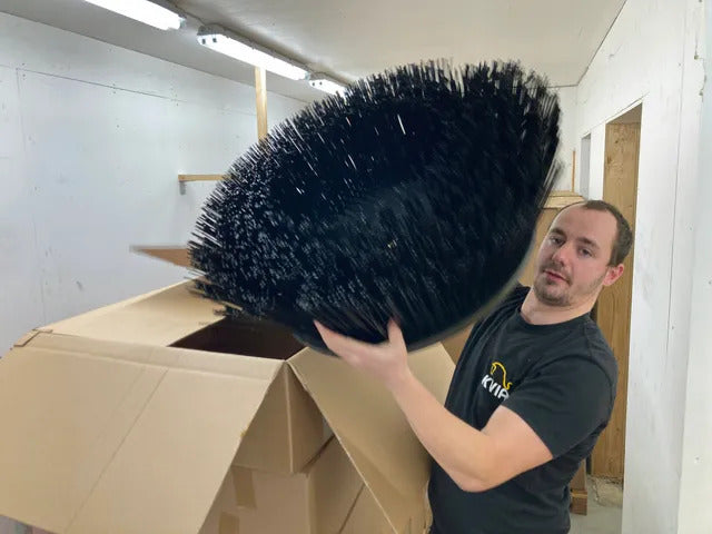 Jacob samler og kvalitetssikrer hver eneste KVIA Kobørste